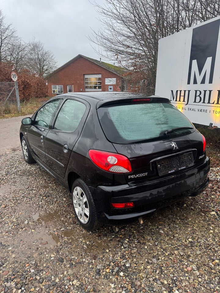 Peugeot 206+ 1,4 HDi 68 5d