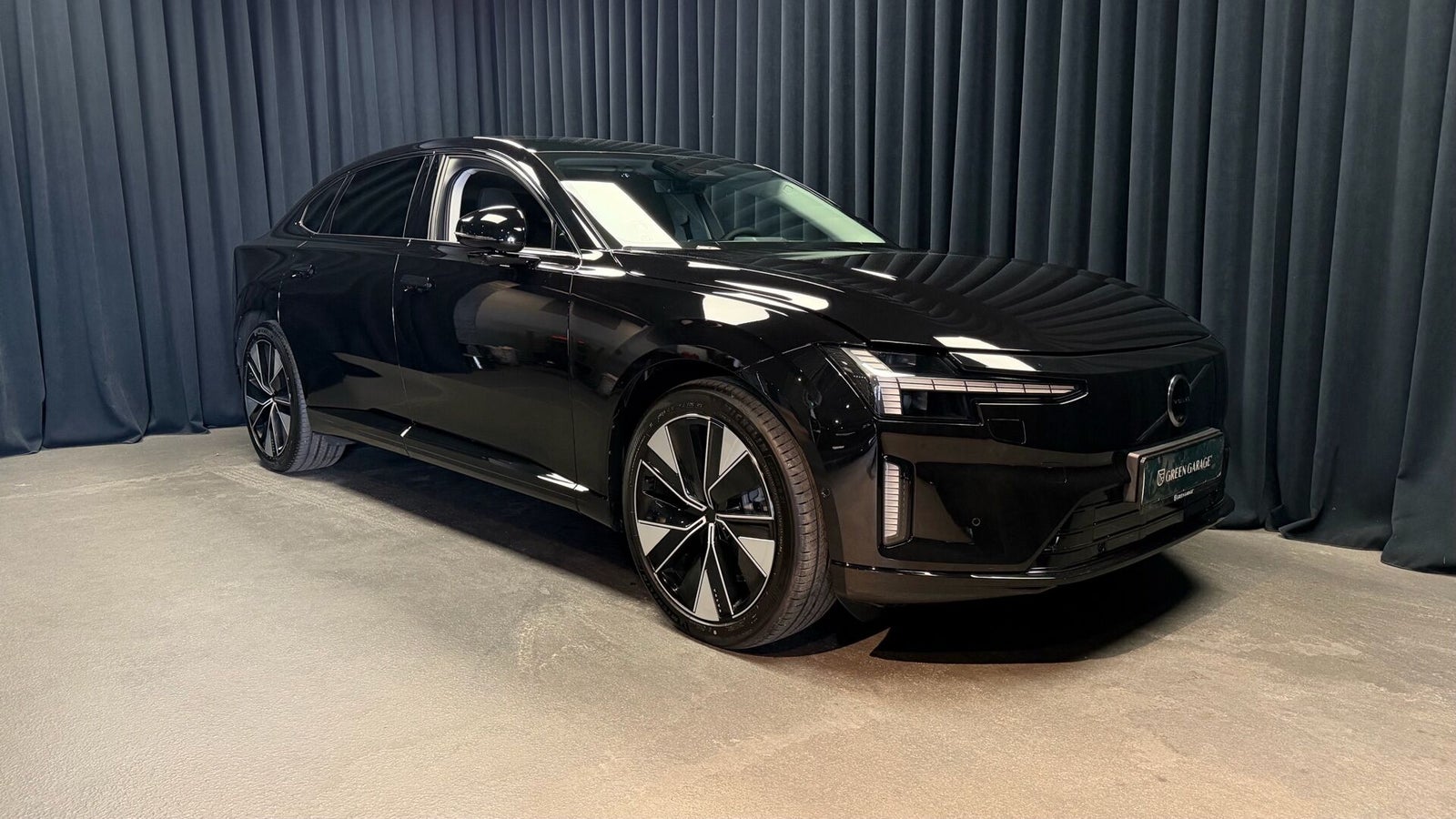Volvo ES90 Extended Range Plus 4d