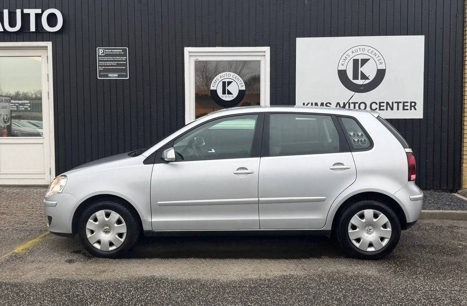 VW Polo 1,4 Trendline 75 5d