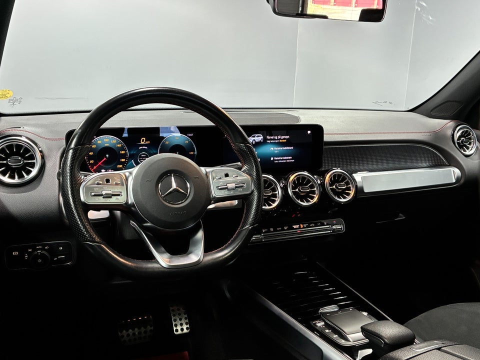 Mercedes EQB300 AMG Line 4Matic 5d