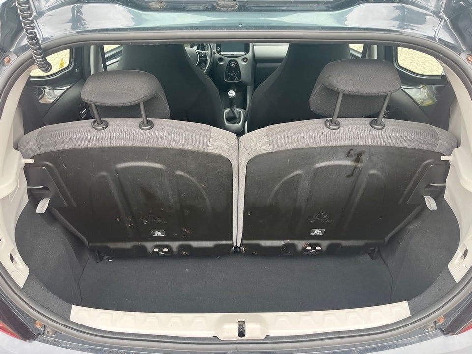 Toyota Aygo 1,0 VVT-i x-plore 5d