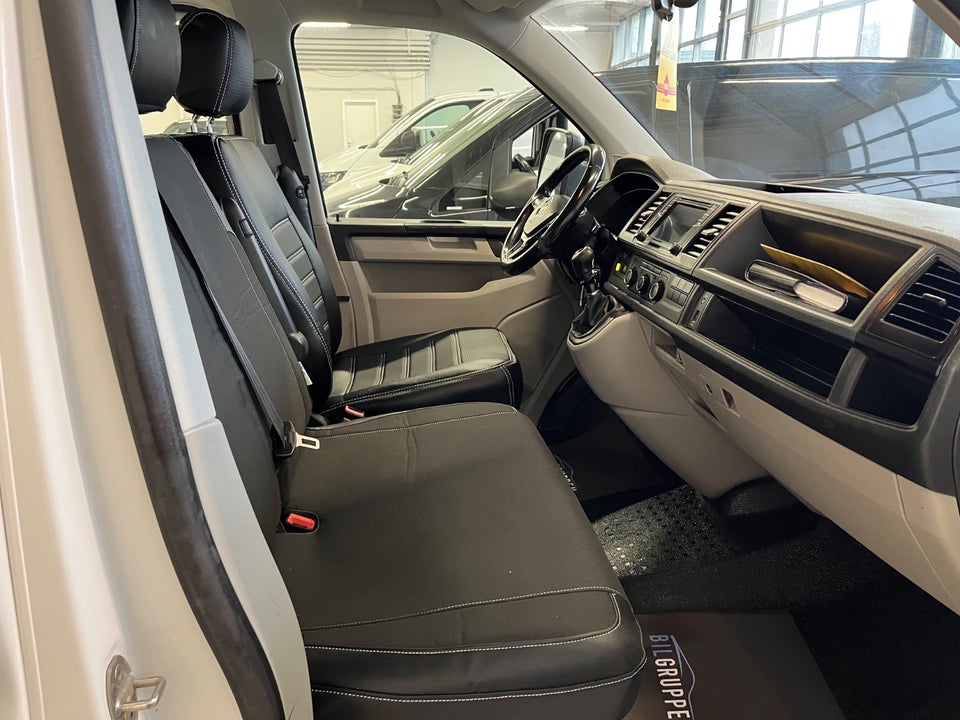 VW Transporter 2,0 TDi 150 Db.Kab m/lad 4Motion 4d