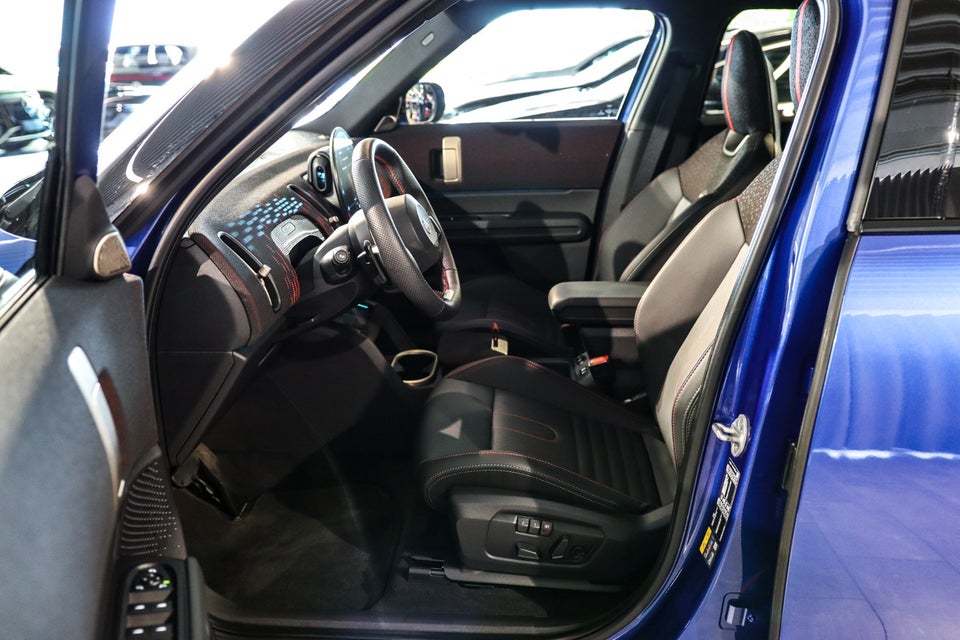 MINI Countryman SE JCW Trim XL ALL4 5d