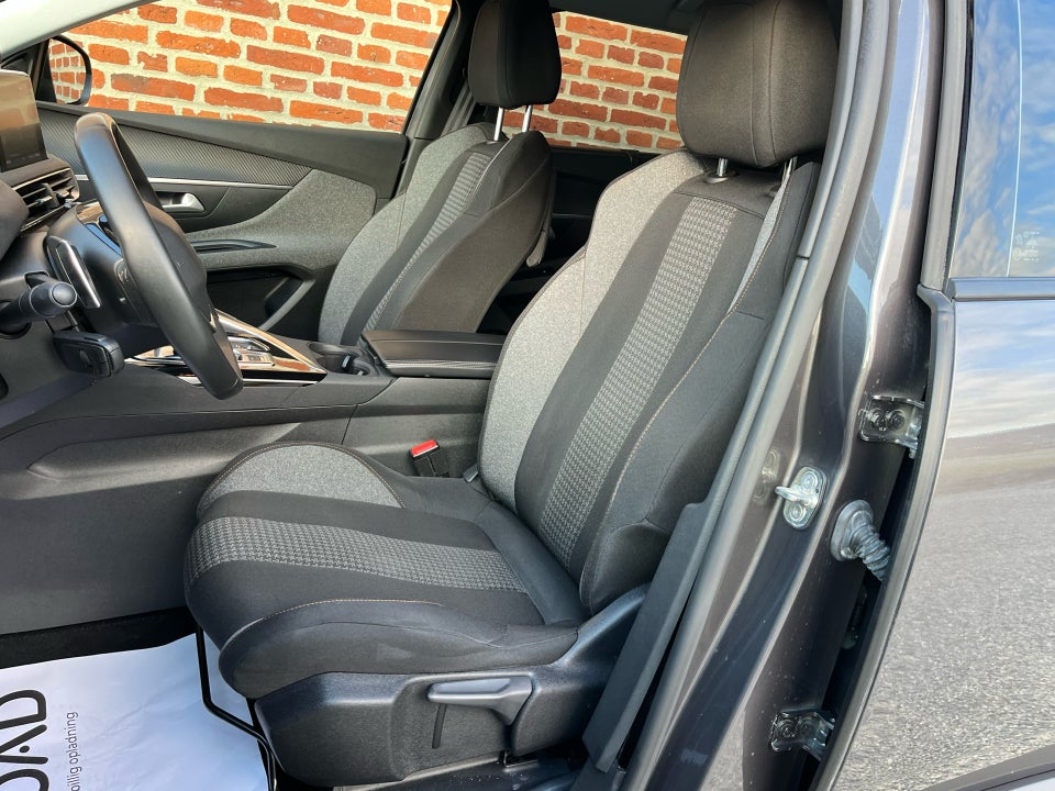 Peugeot 5008 1,5 BlueHDi 130 Active Pack EAT8 7prs 5d