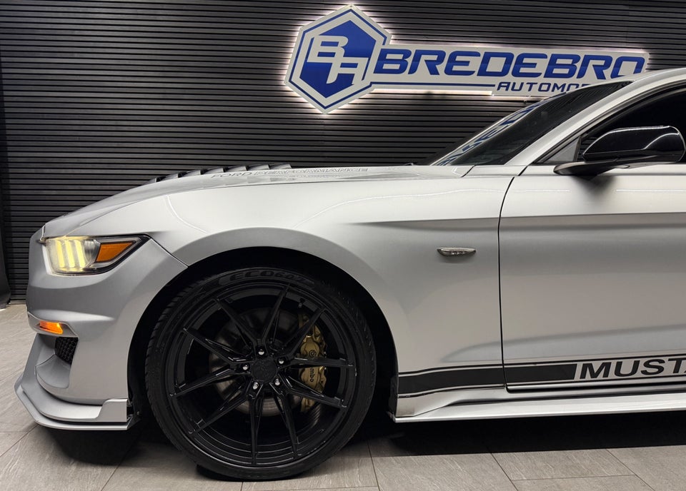 Ford Mustang 2,3 EcoBoost Fastback aut. 2d
