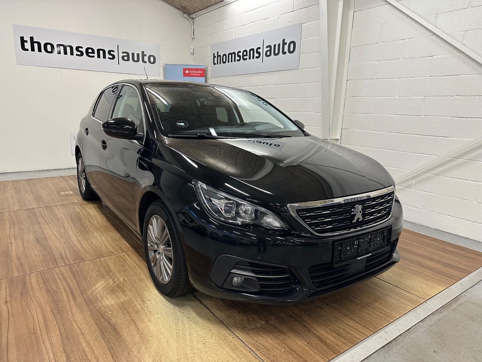 Peugeot 308 1,5 BlueHDi 130 Allure EAT8 5d