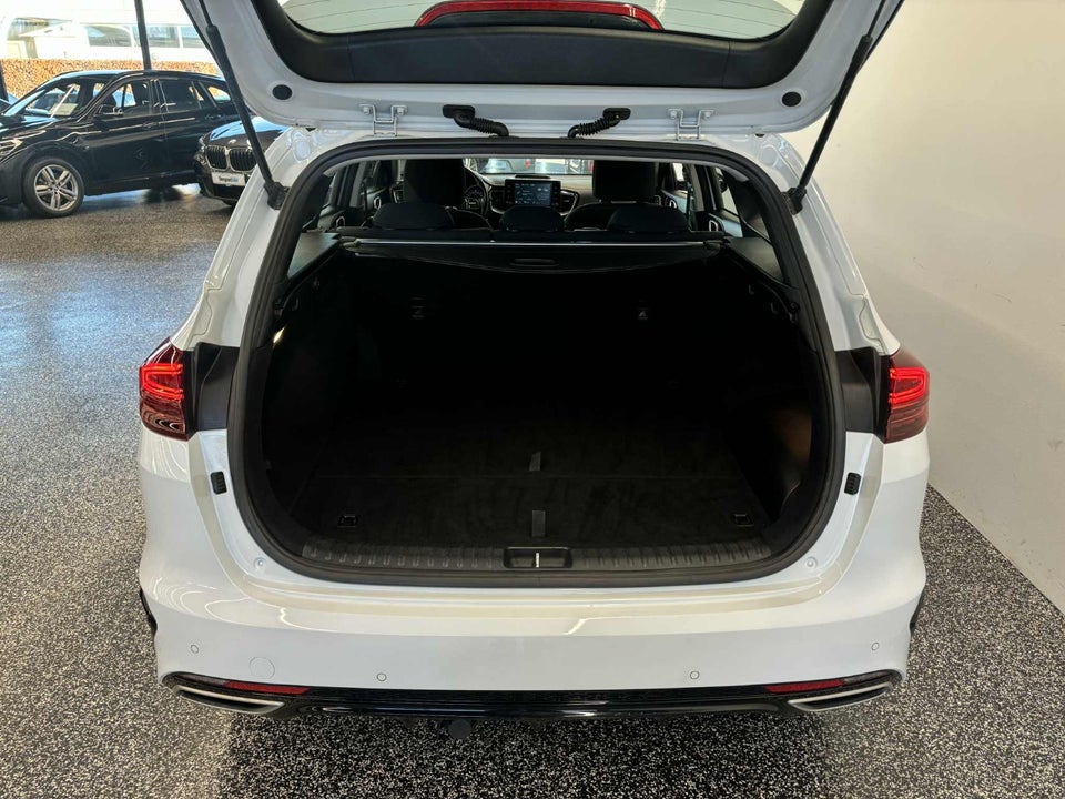 Kia Ceed 1,6 PHEV Prestige SW DCT 5d