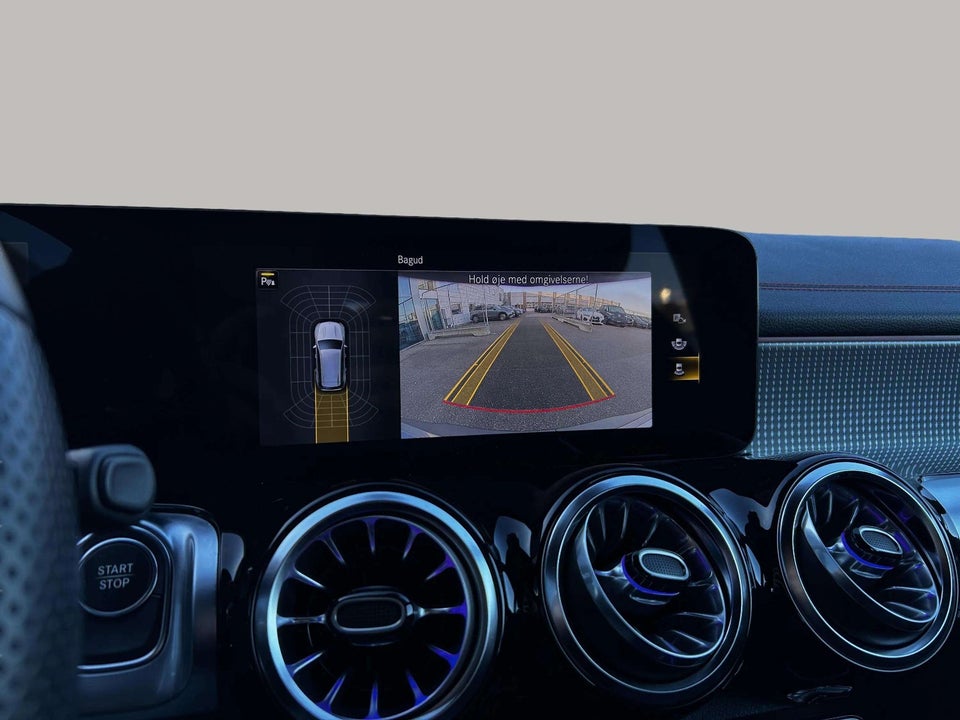 Mercedes EQB250 AMG Line 5d