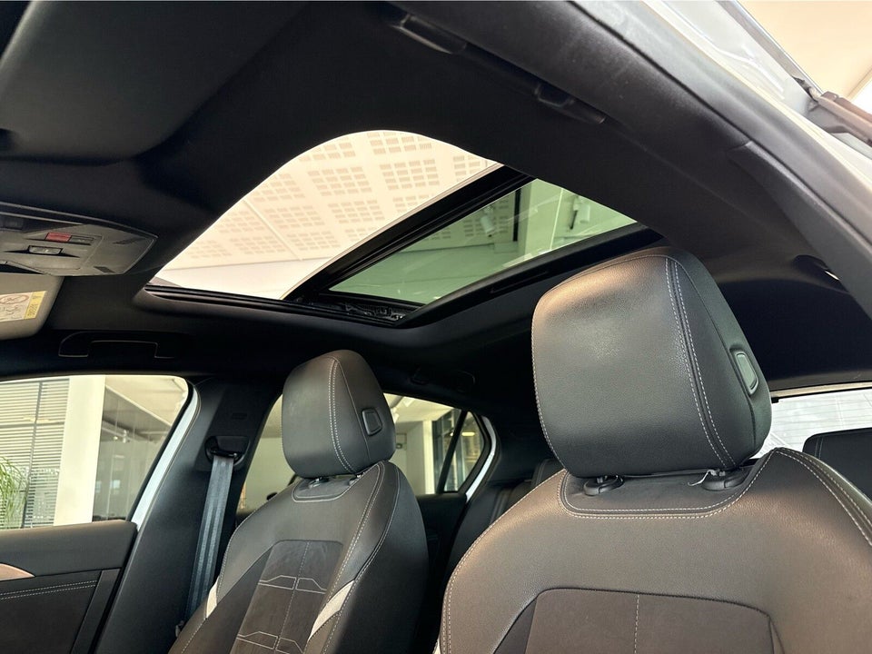 Opel Astra-e 54 GS 5d