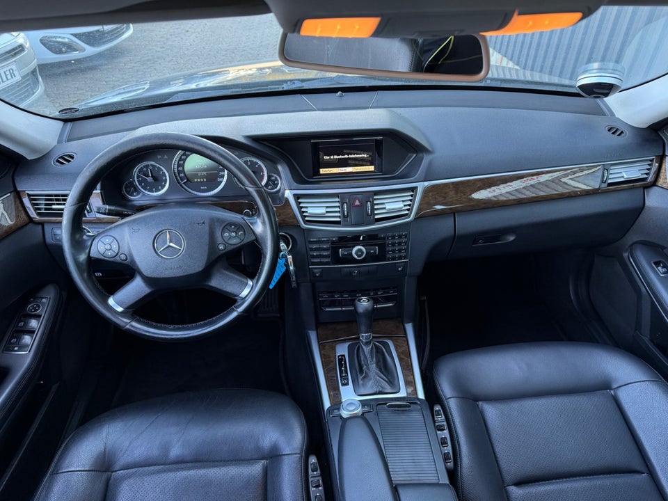 Mercedes E200 2,2 CDi aut. BE 4d