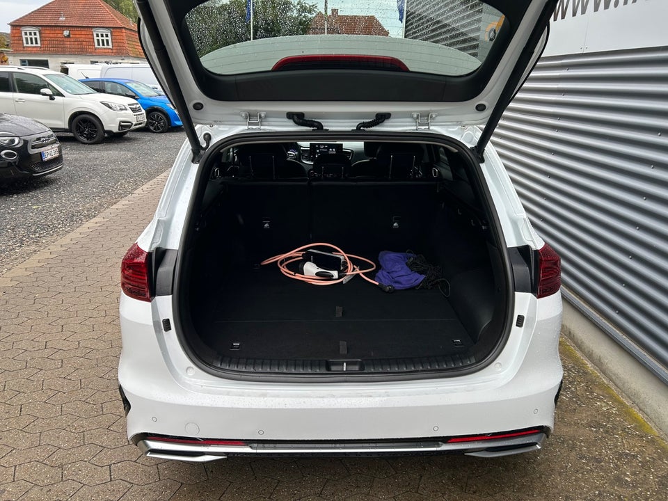 Kia Ceed 1,6 PHEV Advance+ SW DCT 5d