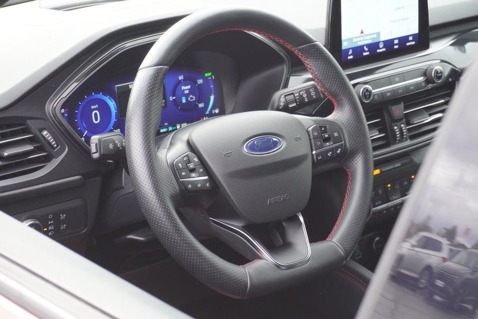 Ford Kuga 2,5 PHEV ST-Line CVT 5d