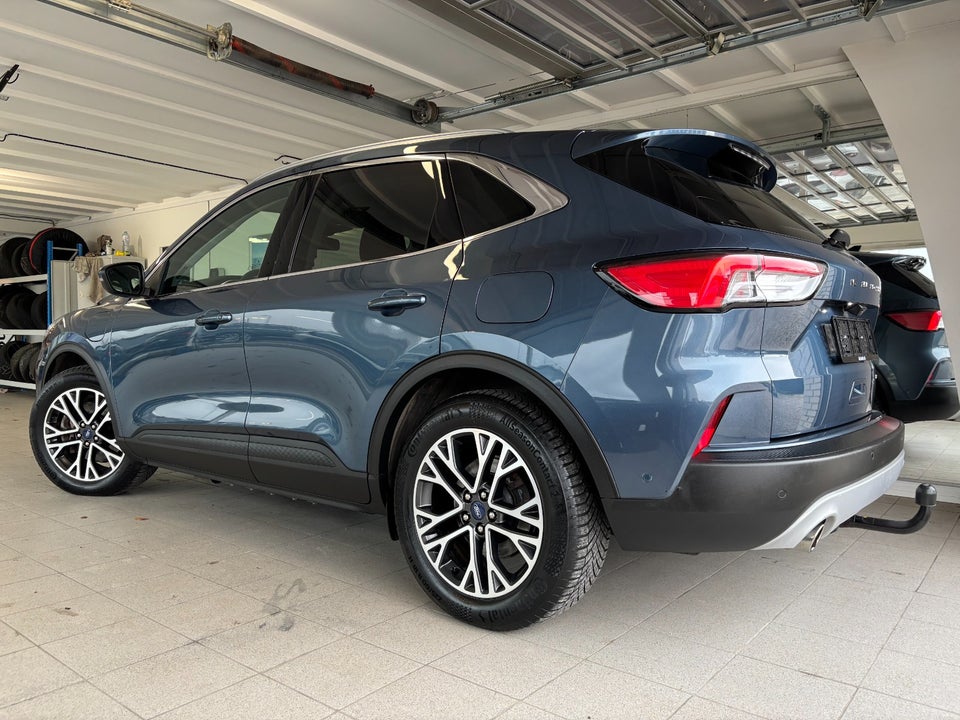 Ford Kuga 2,5 PHEV Titanium X CVT 5d