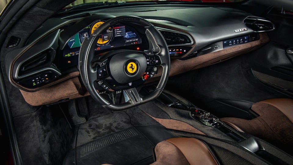 Ferrari 296 GTB 2,9 DCT 2d