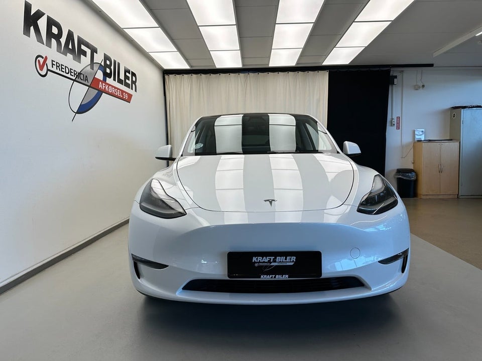 Tesla Model Y Long Range AWD 5d