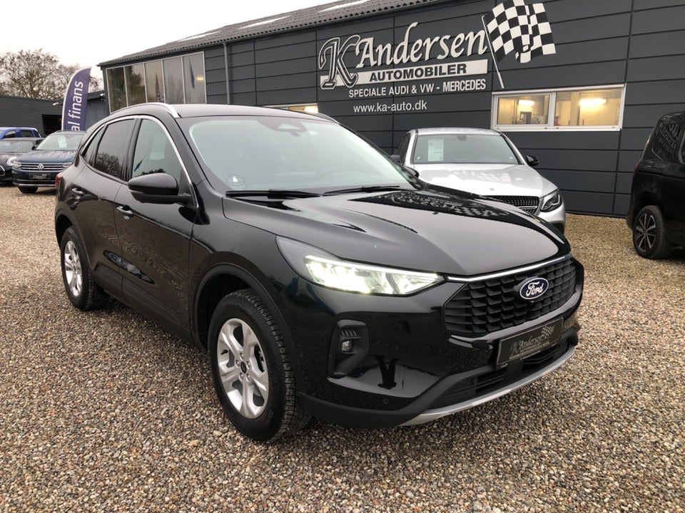 Ford Kuga 2,5 PHEV Titanium CVT 5d