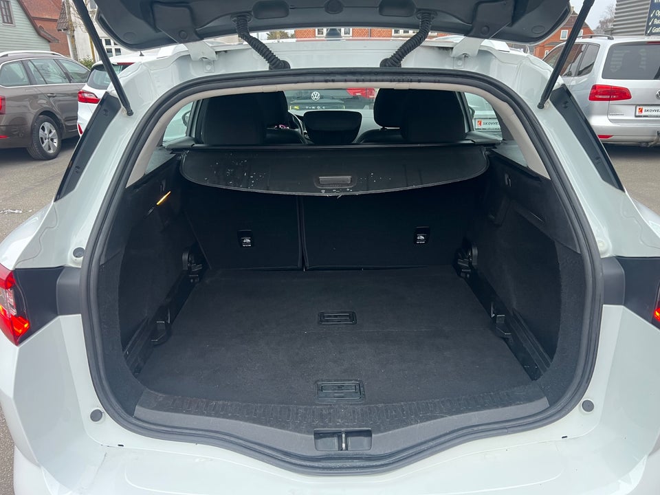 Renault Megane IV 1,5 dCi 110 Zen Sport Tourer 5d