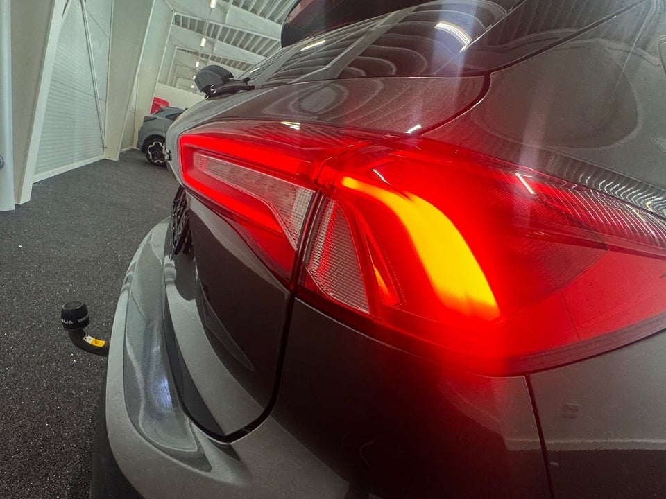 Ford Focus 1,0 EcoBoost Titanium stc. 5d