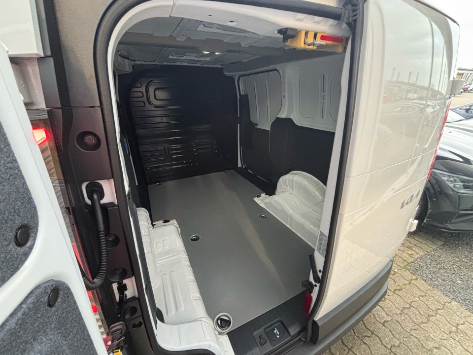 Kia PV5 71 Long Range Work Pro