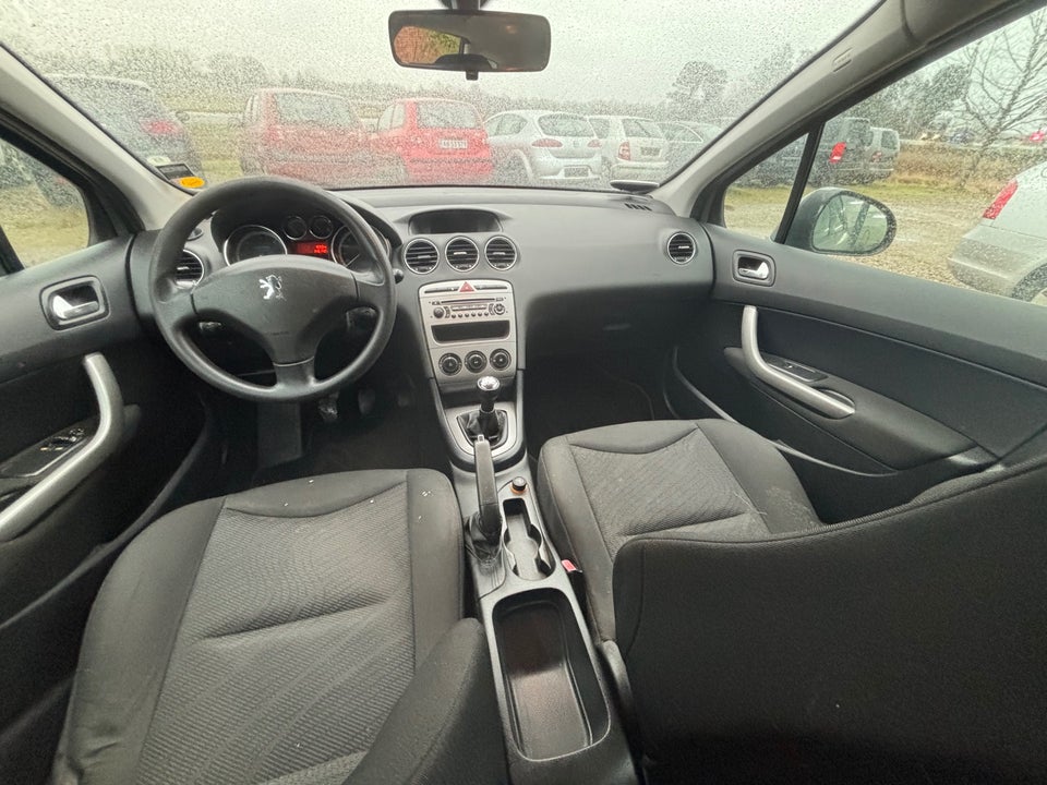 Peugeot 308 1,6 HDi 90 Comfort+ stc. 5d