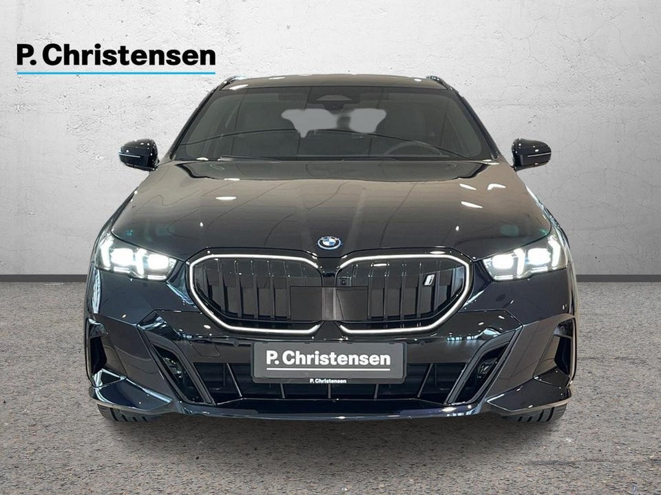 BMW i5 eDrive40 Touring Supercharged 5d