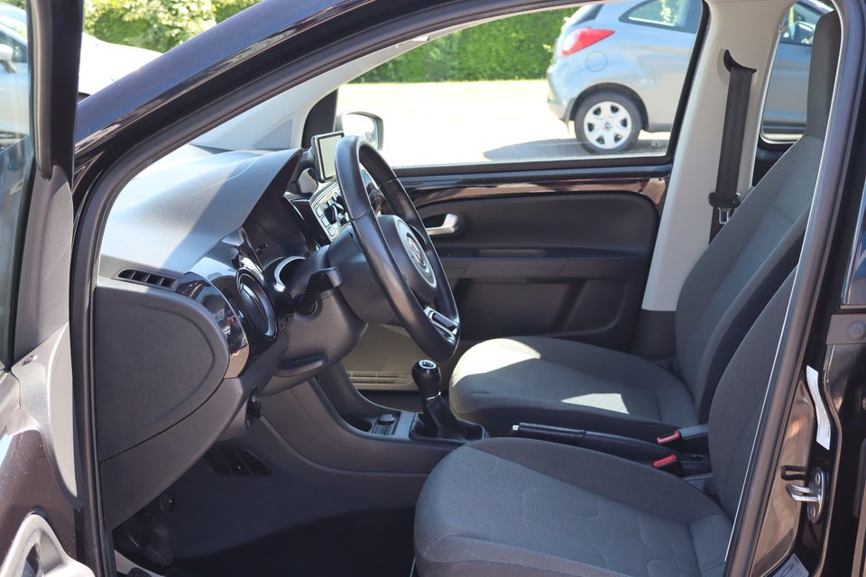 VW Up! 1,0 60 Dynamic BMT 5d