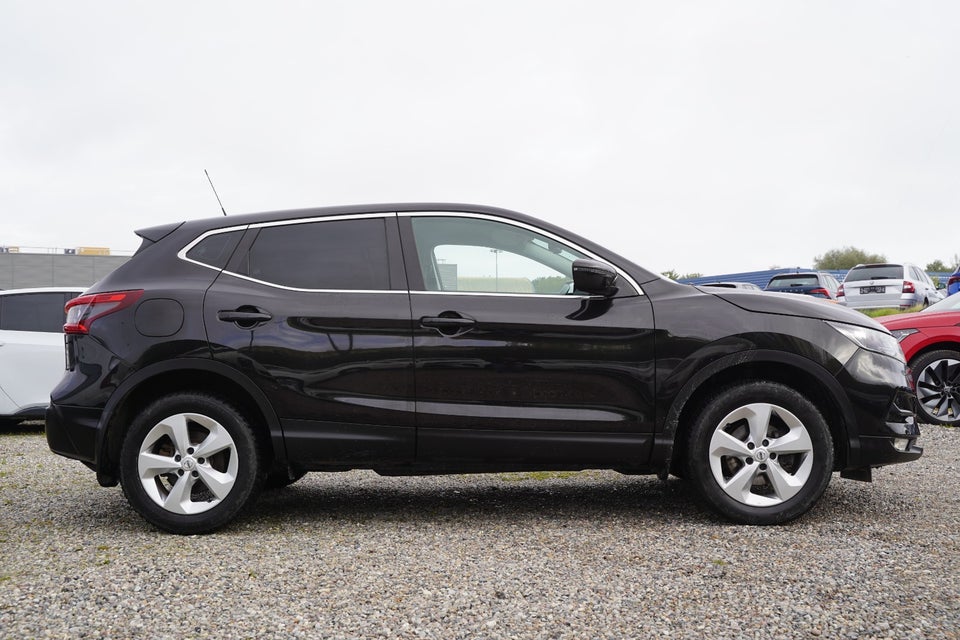 Nissan Qashqai 1,5 dCi 115 Acenta DCT Van 5d