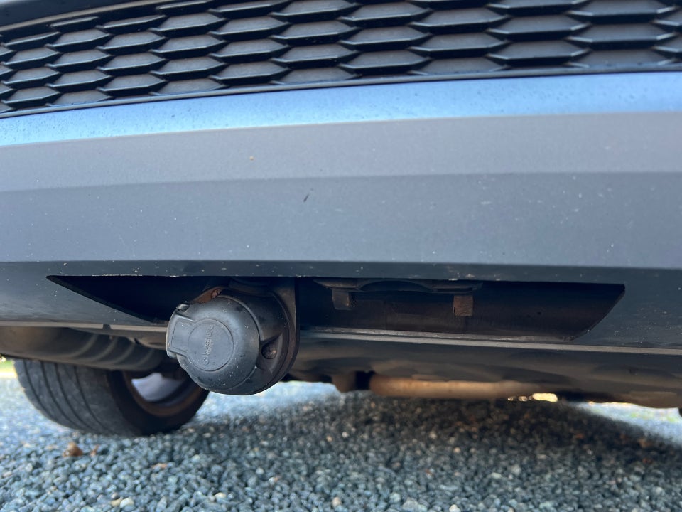 Audi A6 3,0 TDi 218 S-line S-tr. 4d