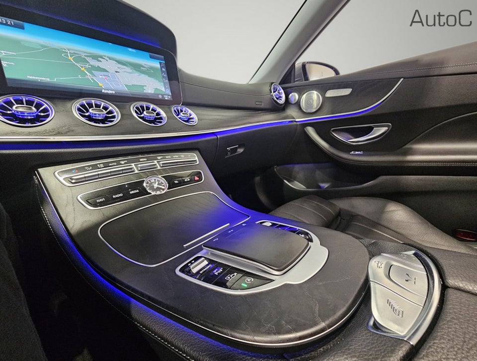 Mercedes E200 2,0 Cabriolet aut. 2d