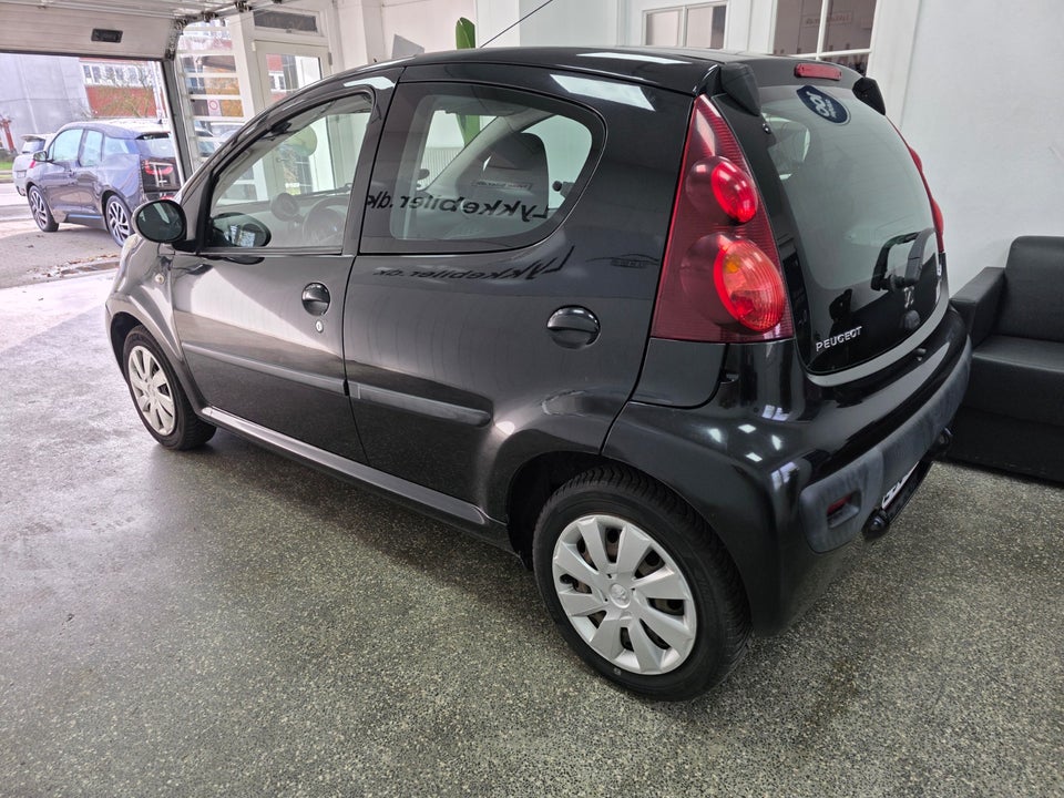 Peugeot 107 1,0 Active 5d