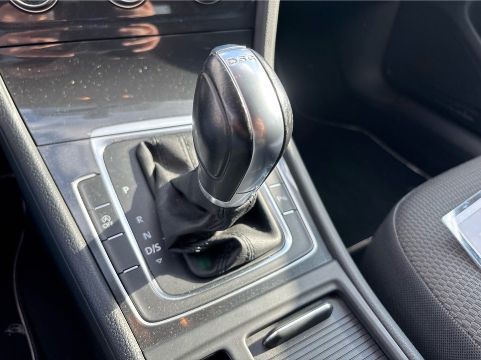 VW Golf VII 1,5 TSi 130 Comfortline DSG 5d