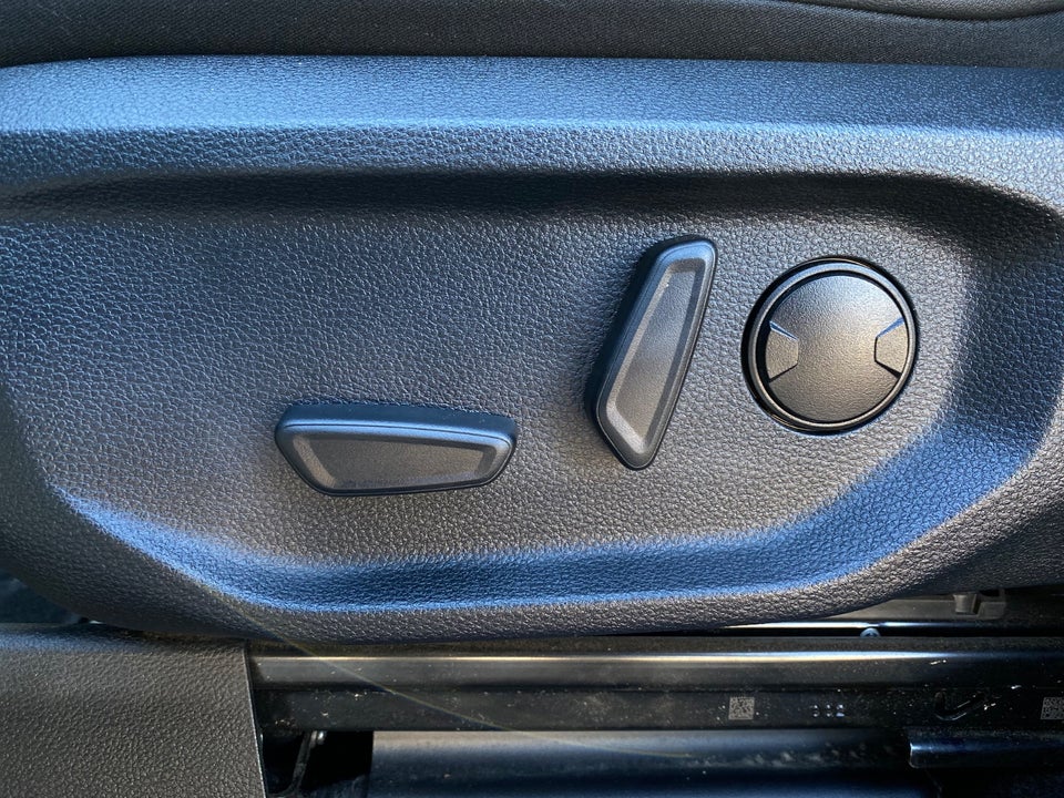 VW Amarok 3,0 TDi 240 Pan Americana aut. 4Motion 4d