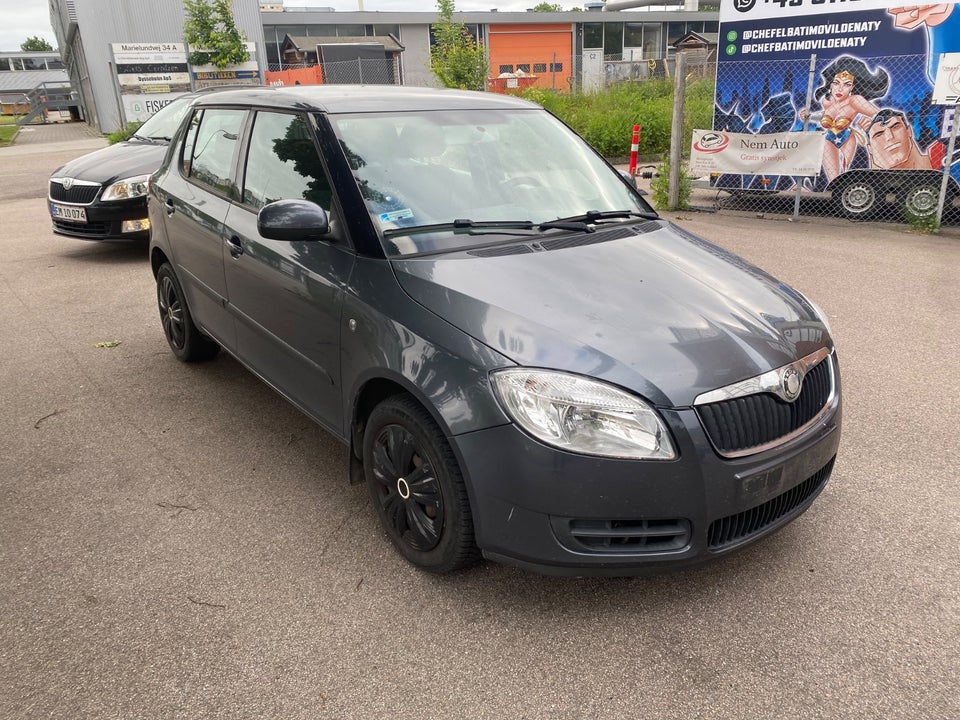 Skoda Fabia 1,4 16V Ambiente 5d