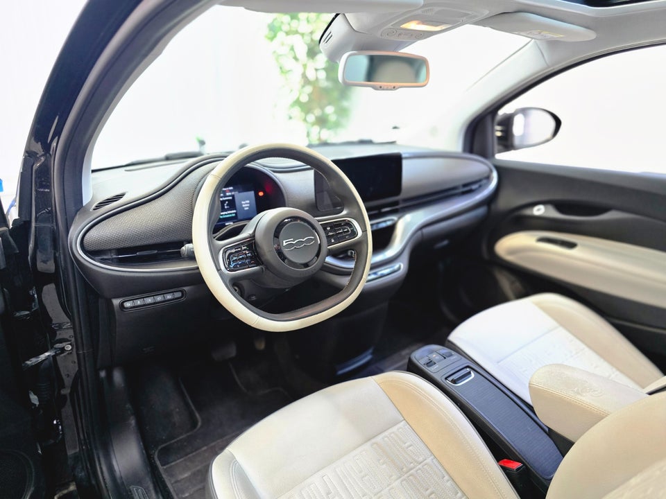 Fiat 500e 42 la Prima 3d