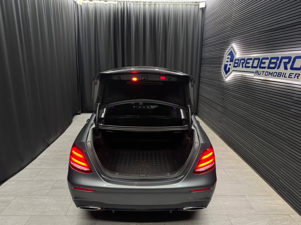 Mercedes E220 d 2,0 AMG Line aut. 4d