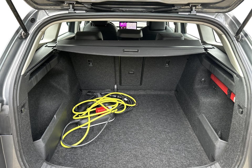 Skoda Enyaq 80 iV Plus Suite 5d