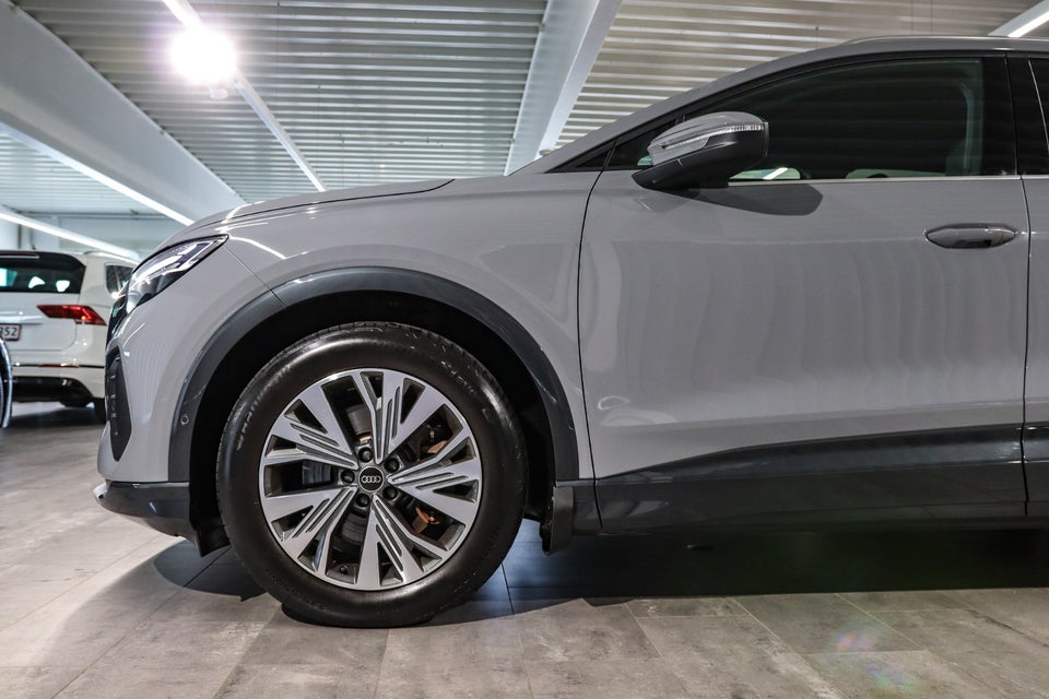Audi Q4 e-tron 40 Advanced 5d