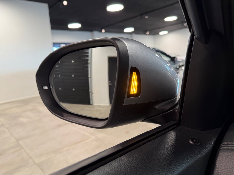 VW T-Roc 1,5 TSi 150 R-line DSG 5d