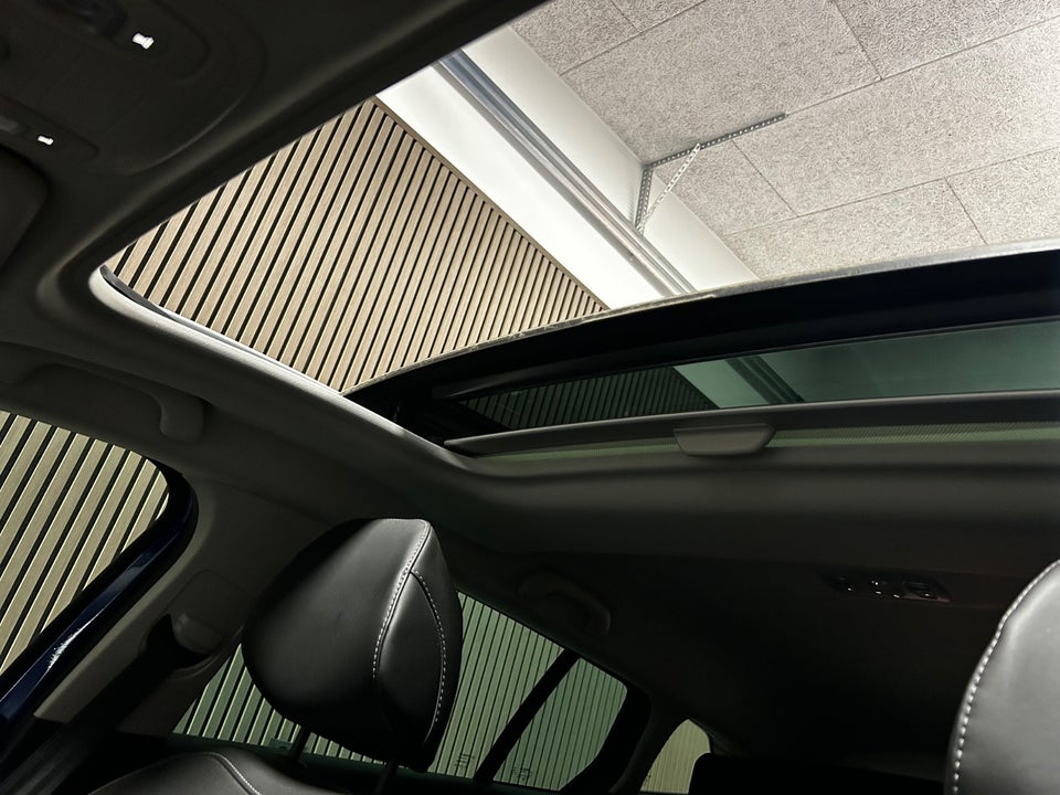 Renault Megane IV 1,6 E-Tech Intens Sport Tourer 5d