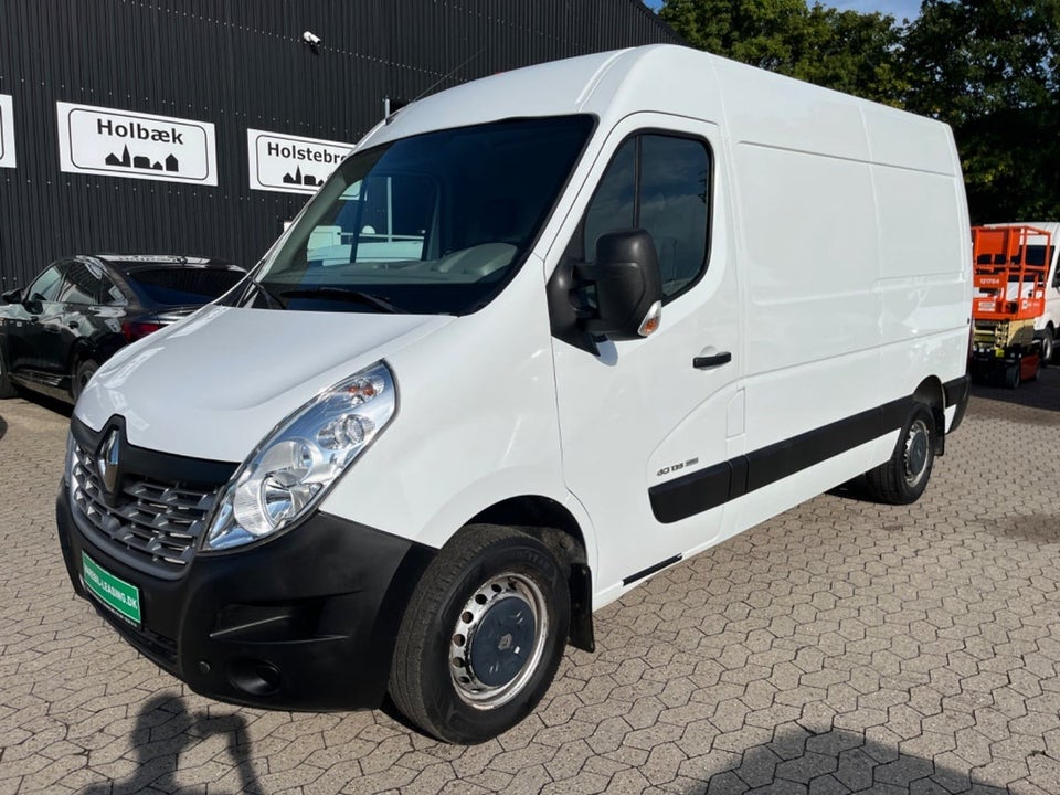 Renault Master III T33 2,3 dCi 135 L2H2 Kassevogn