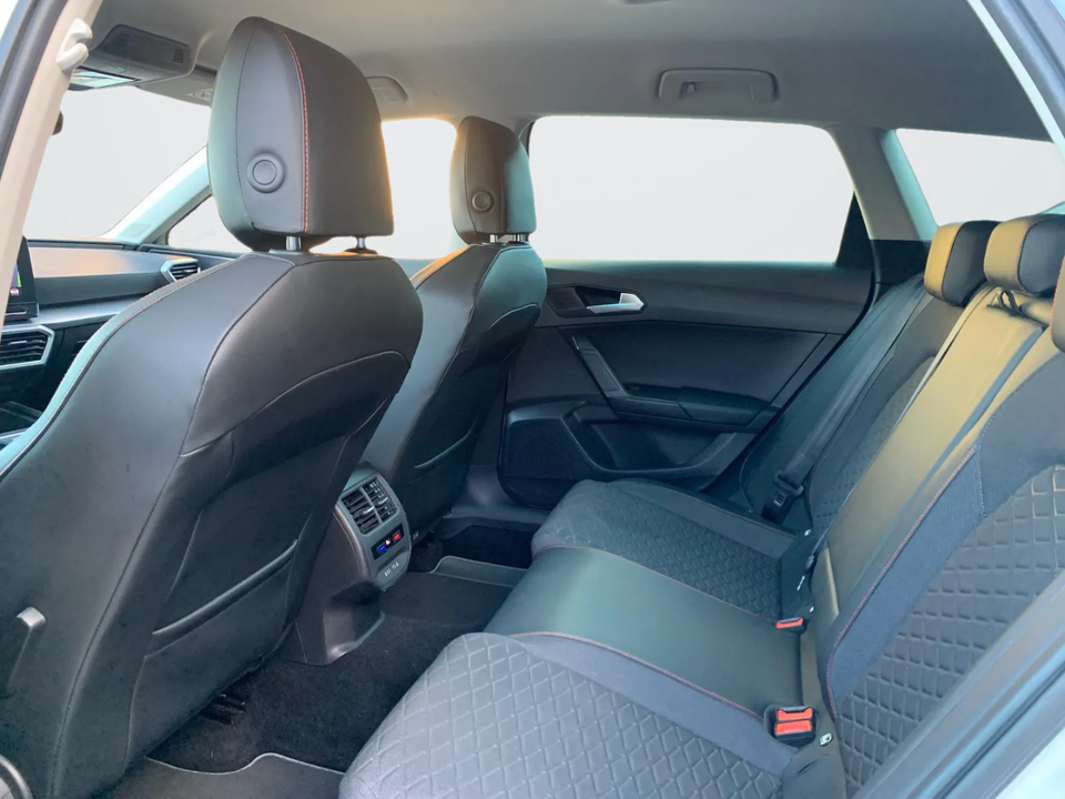 Seat Leon 1,4 eHybrid FR Sportstourer DSG 5d