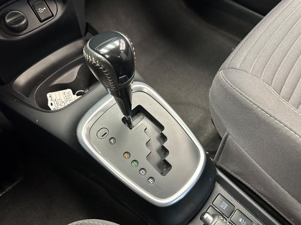 Toyota Yaris 1,5 Hybrid H2 e-CVT 5d