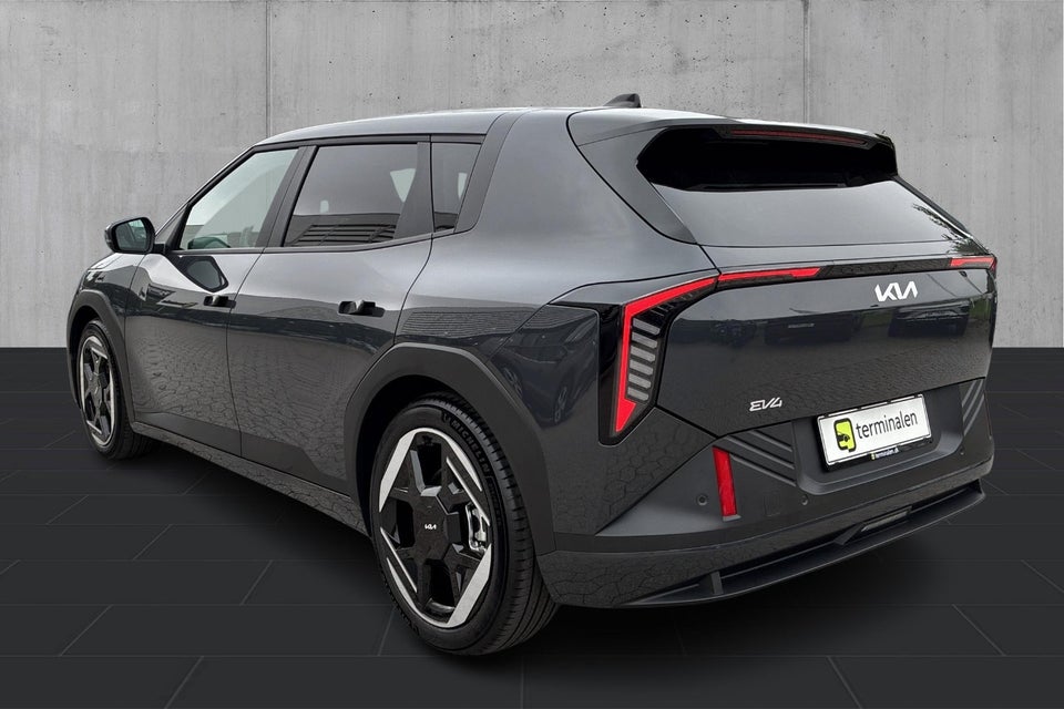 Kia EV4 81 Long Range Earth 5d