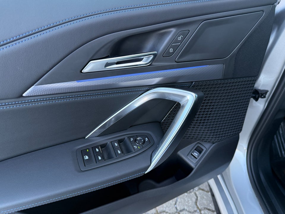 BMW iX1 eDrive20 M-Sport 5d