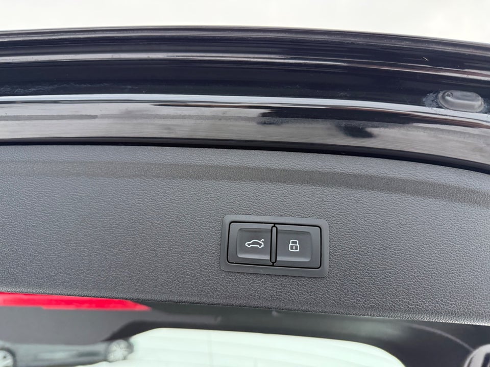 Audi A3 40 TFSi e Prestige Sportback S-tr. 5d