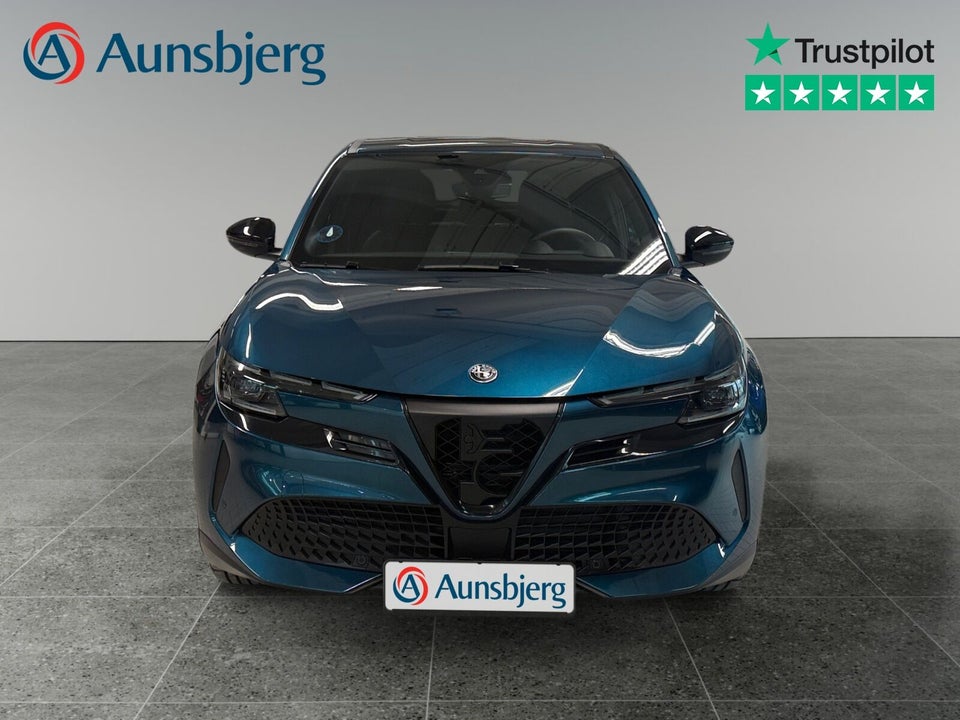 Alfa Romeo Junior Elettrica Speciale 5d