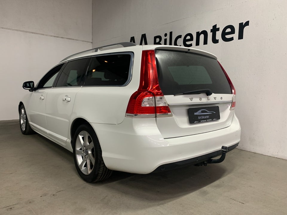 Volvo V70 1,6 D2 115 Kinetic aut. 5d