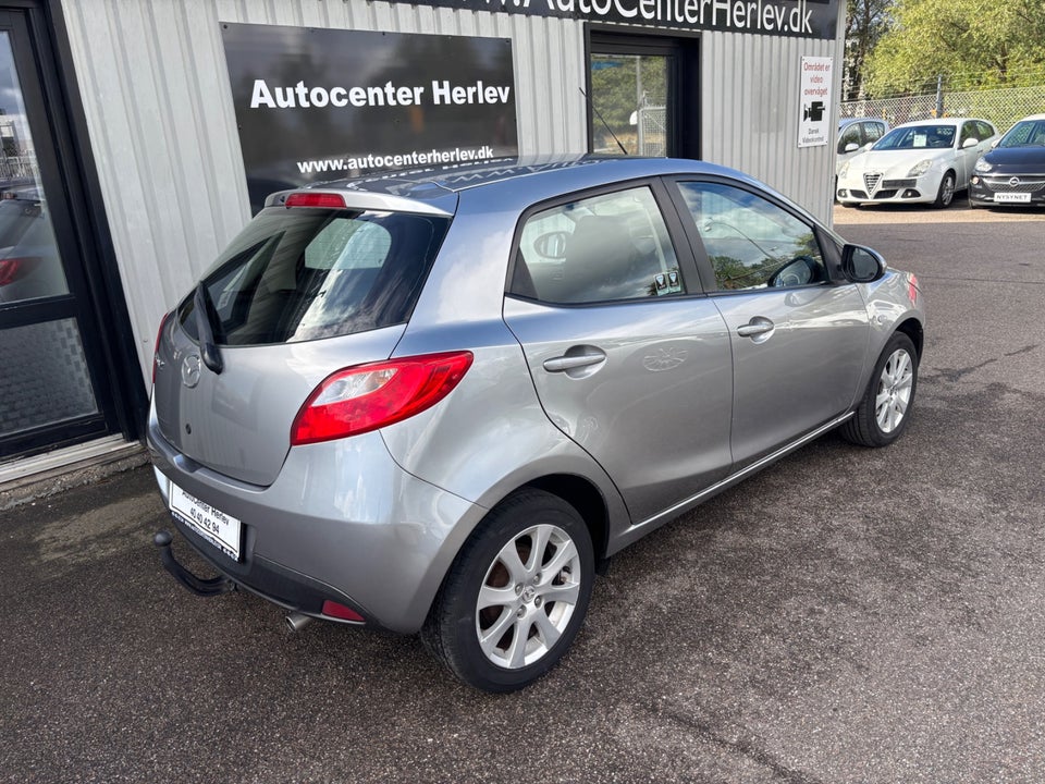 Mazda 2 1,3 Takara Edition 5d