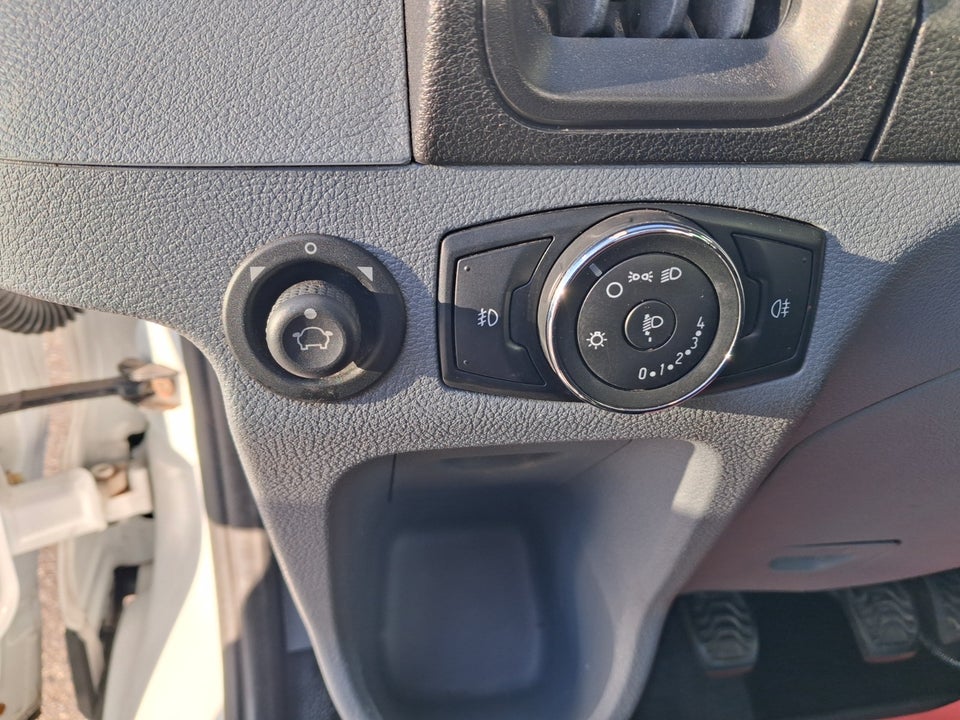 Ford Transit 350 L2 Chassis 2,0 TDCi 130 Trend H1 FWD