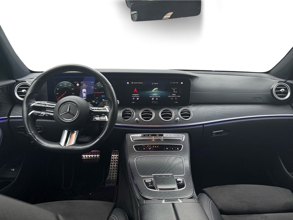 Mercedes E300 de 2,0 AMG Line aut. 4Matic 4d